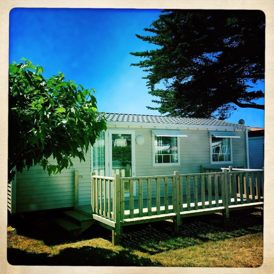 Camping Phare Ouest Saint-Denis-dʼOléron المظهر الخارجي الصورة