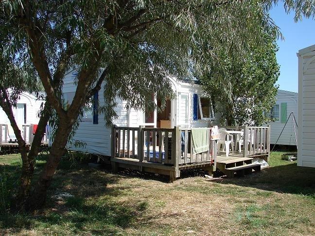 Camping Phare Ouest Saint-Denis-dʼOléron المظهر الخارجي الصورة