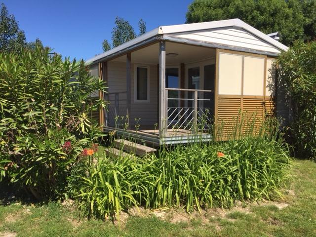 Camping Phare Ouest Saint-Denis-dʼOléron المظهر الخارجي الصورة